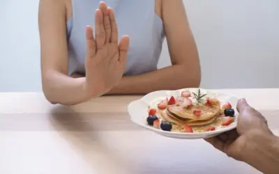 7 Foods You Should Avoid Eating During Monsoons