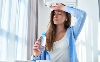 7 Signs of Severe Dehydration and How to Treat It