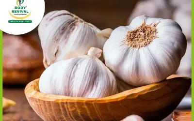 Top 10 Benefits Of Eating Raw Garlic In Empty Stomach