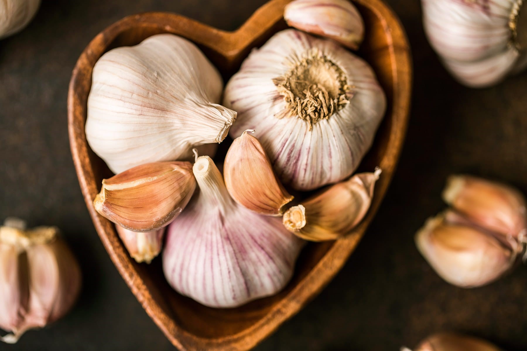 Top 10 Benefits Of Eating Raw Garlic In Empty Stomach Health Reactive